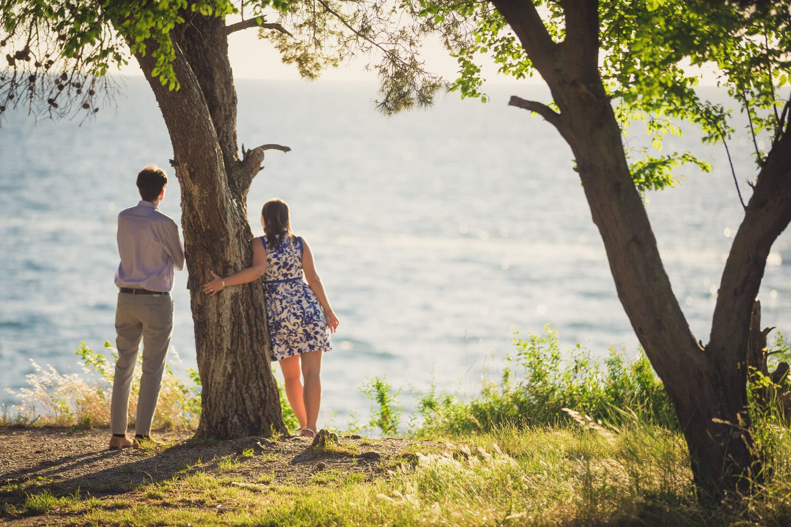 Servizio fotografico prematrimoniale in spiaggia a Punta Grossa