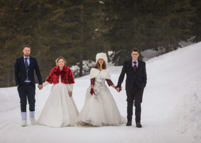 trash the dress sulla neve in montagna