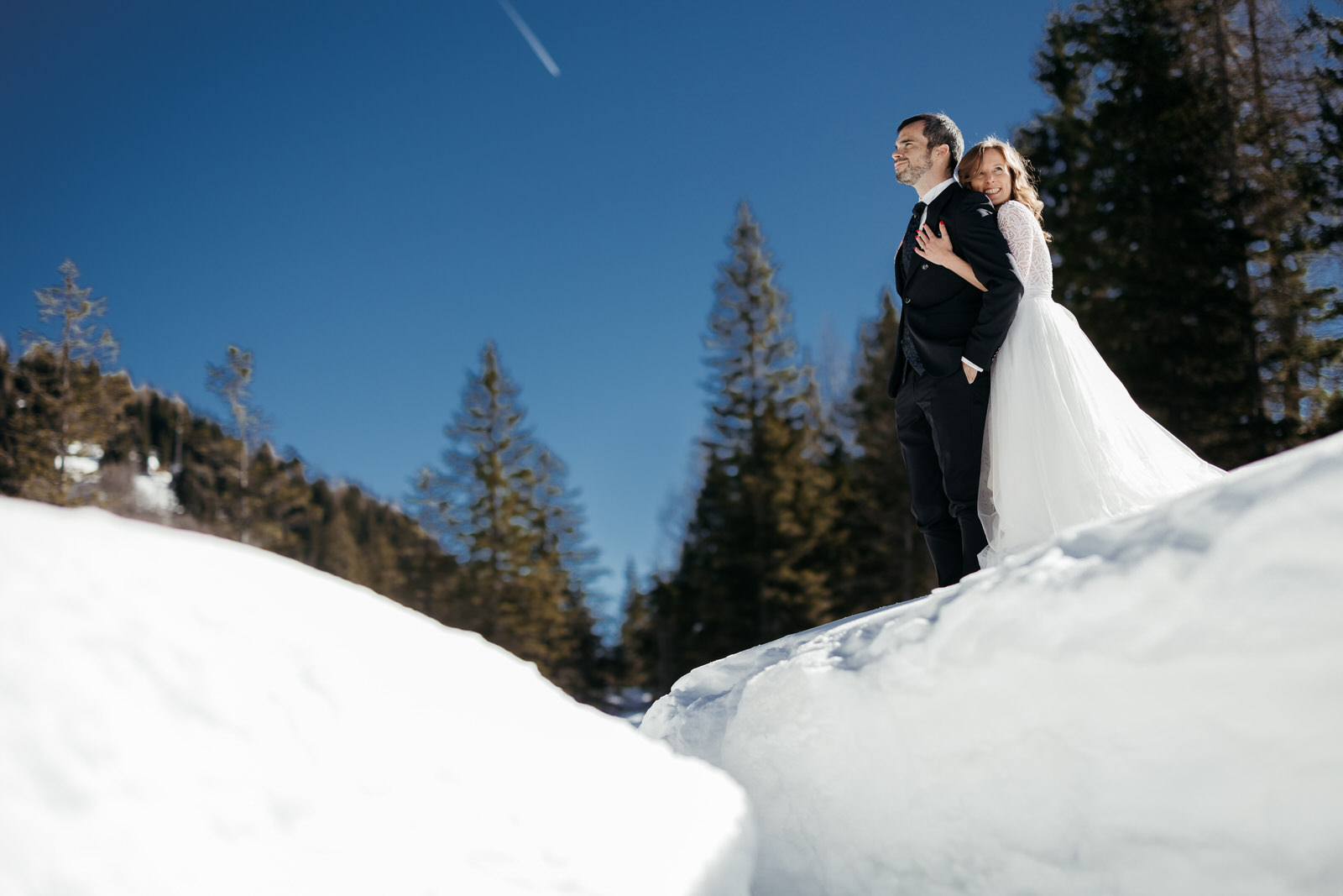 trash the dress sulla neve in montagna in friuli venezia giulia