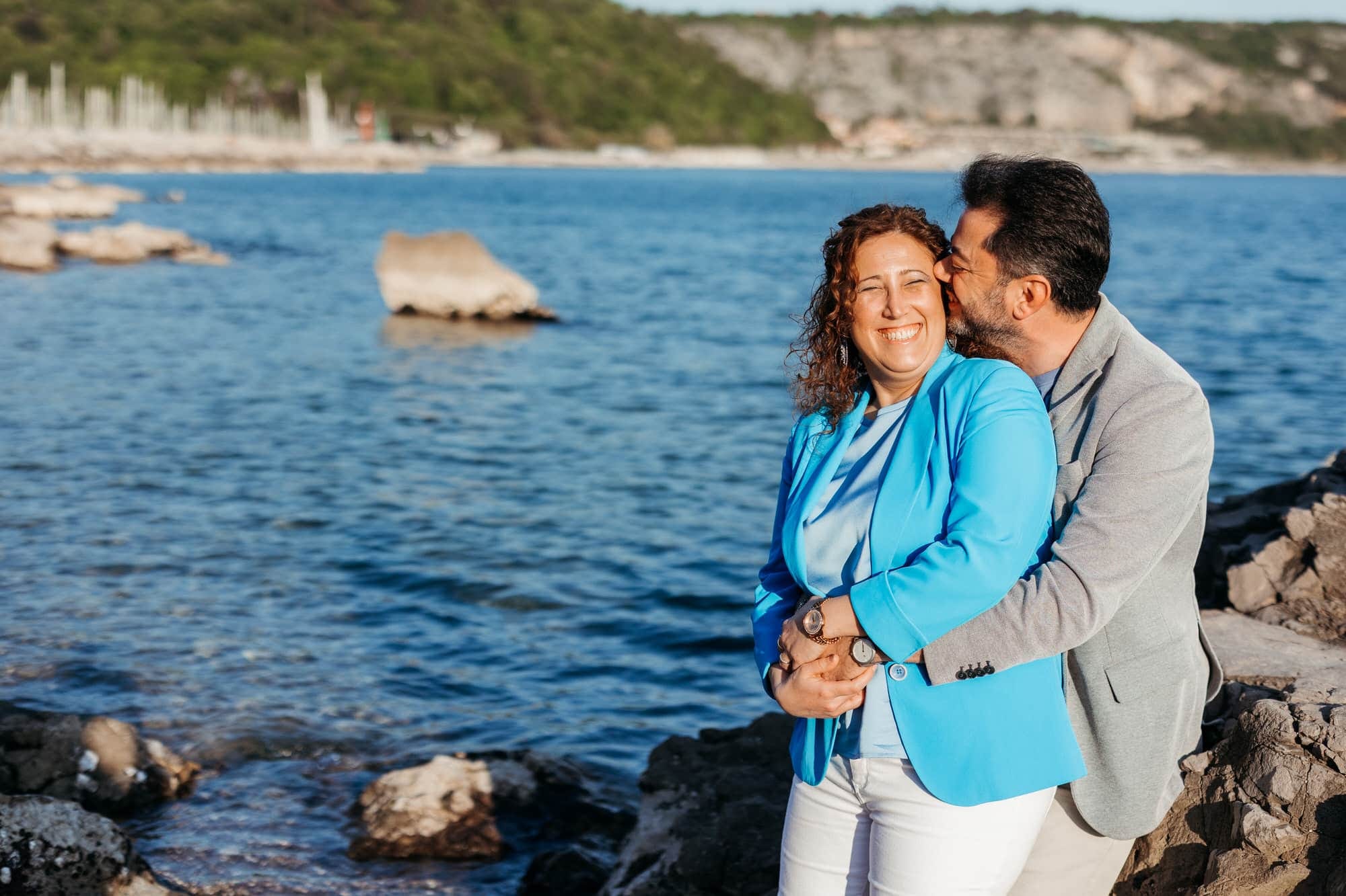 foto di coppia in riva al mare prematrimoniali 
