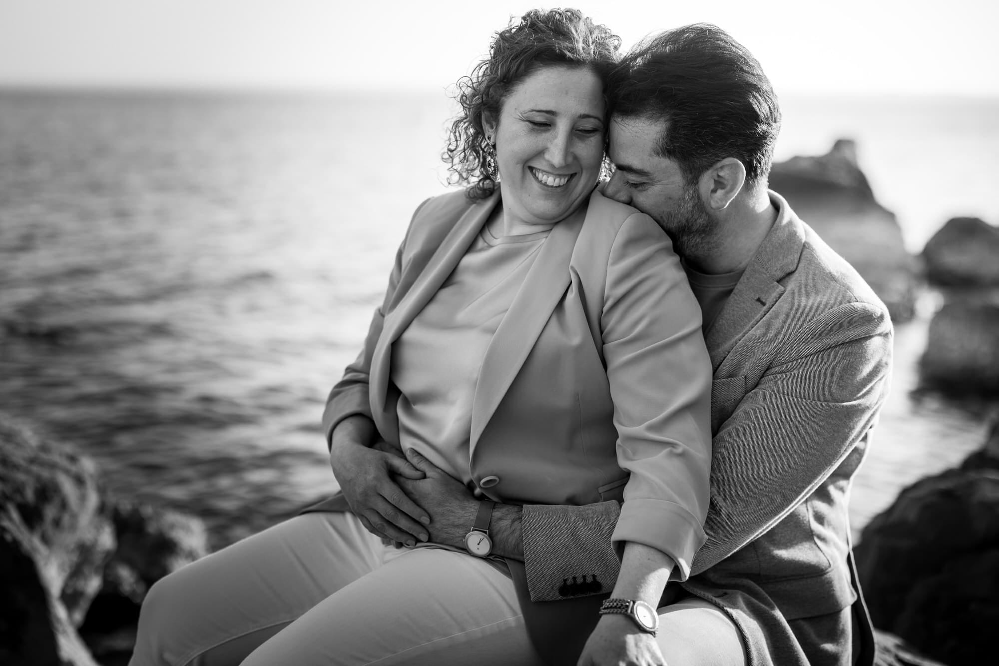 foto di coppia in riva al mare prematrimoniali 