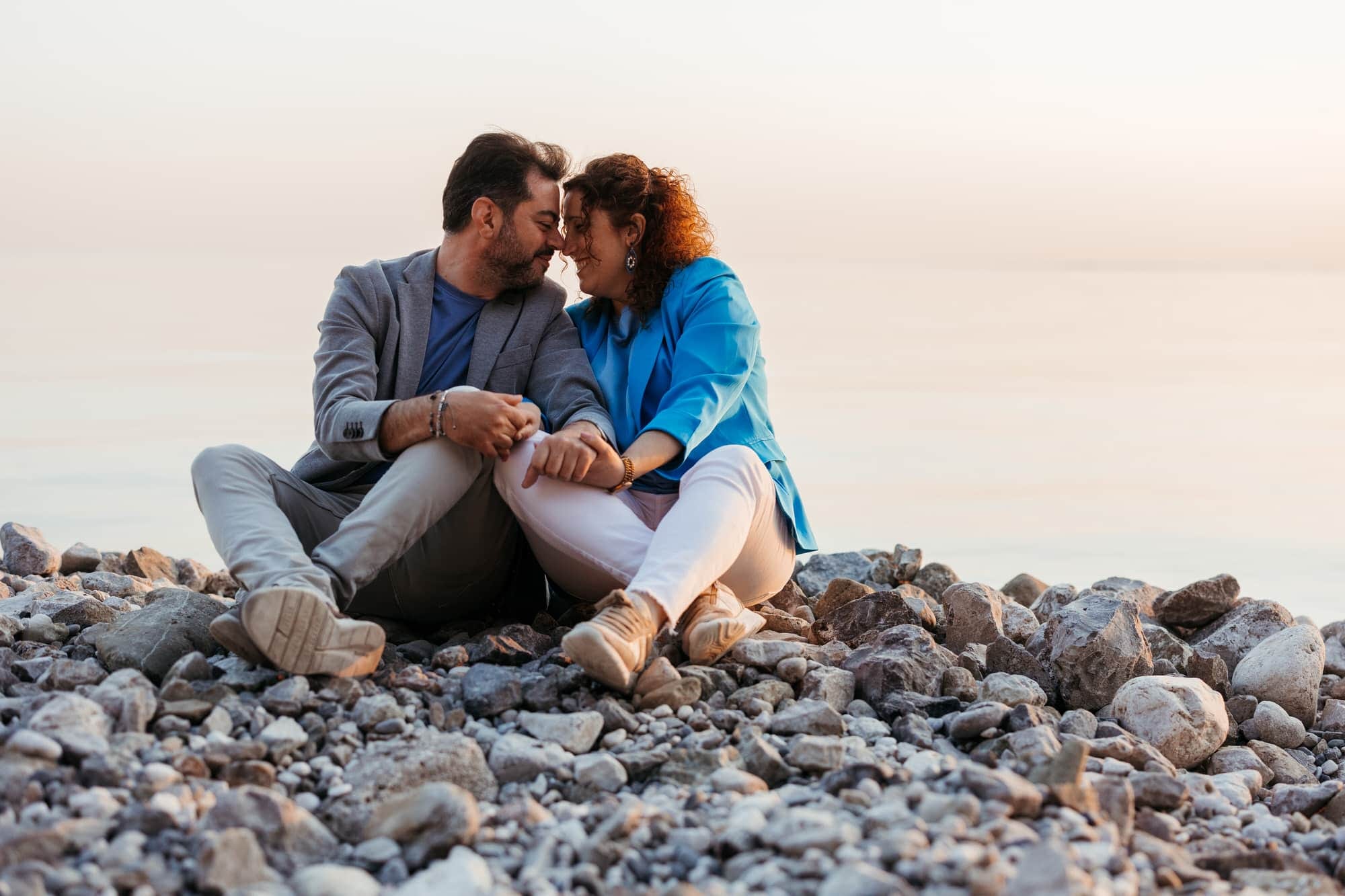 foto di coppia in riva al mare prematrimoniali 